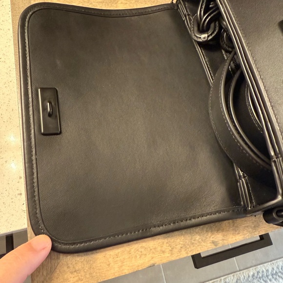 Coach blackout Rogue Top Handle - Picture 15 of 16